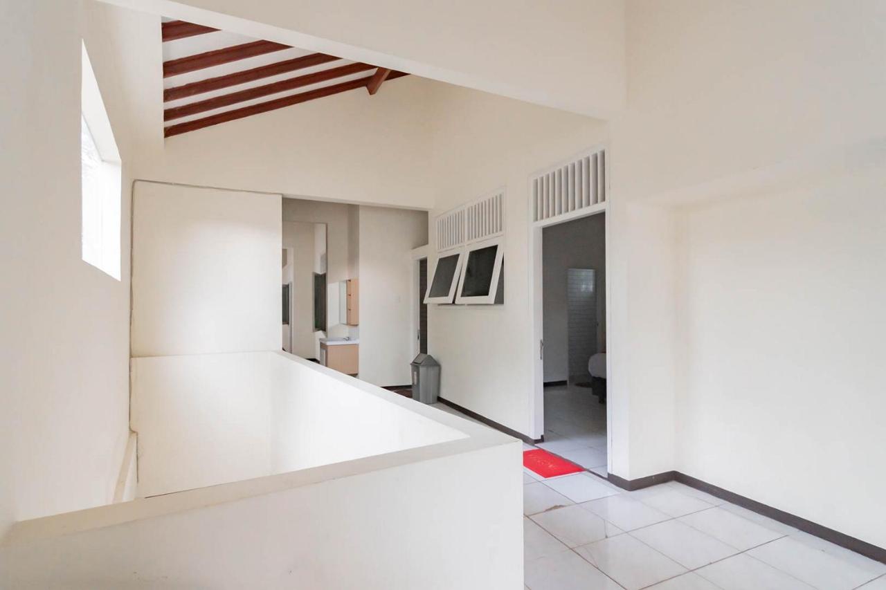 Reddoorz Plus @ Pakuan Residence Tajur Bogor Eksteriør bilde